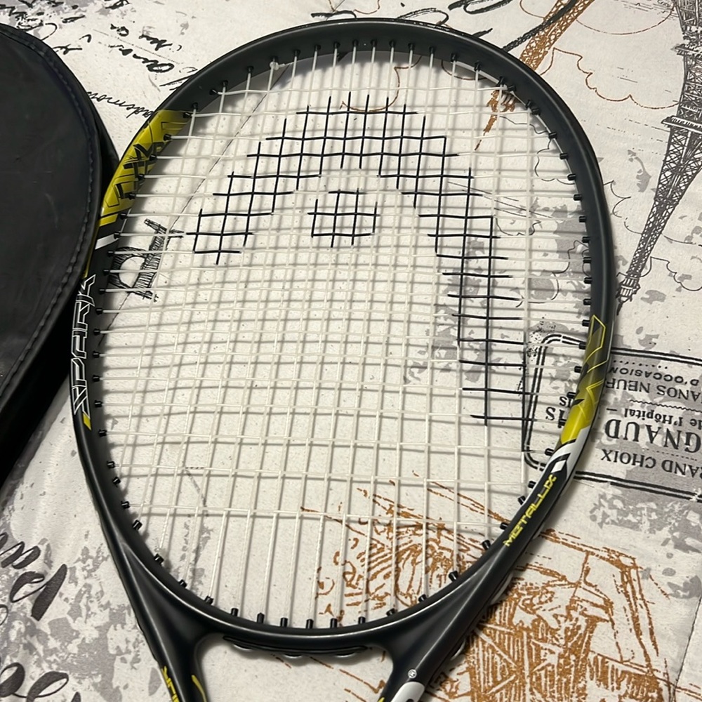 Head tennis racket